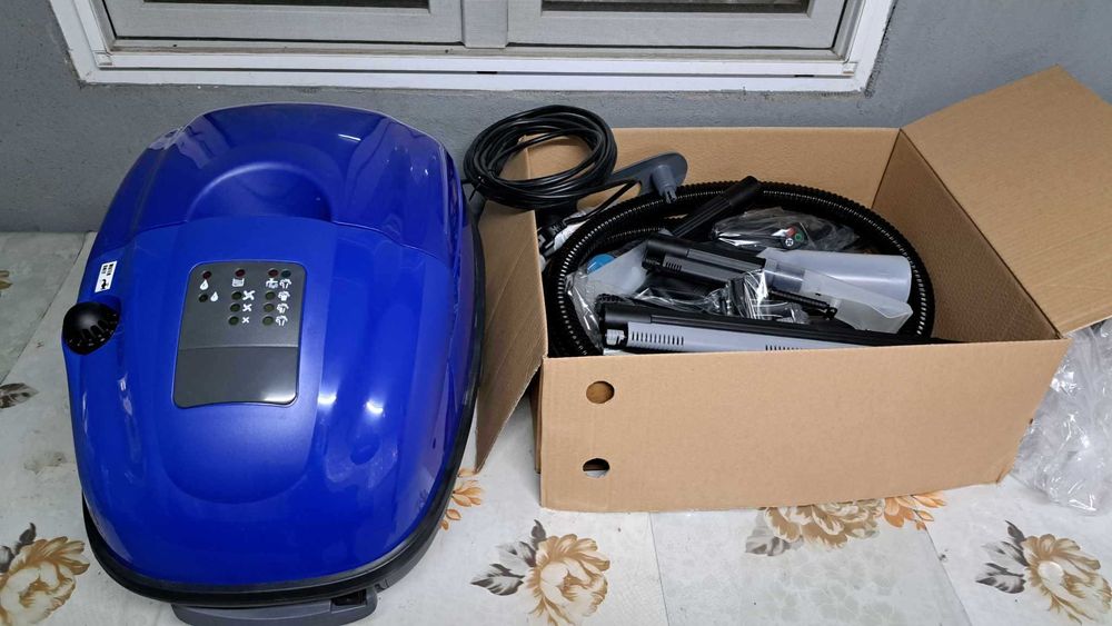 Aspirator Cu Aburi curatare tapiterie Detailing Steam Italy 3000D
