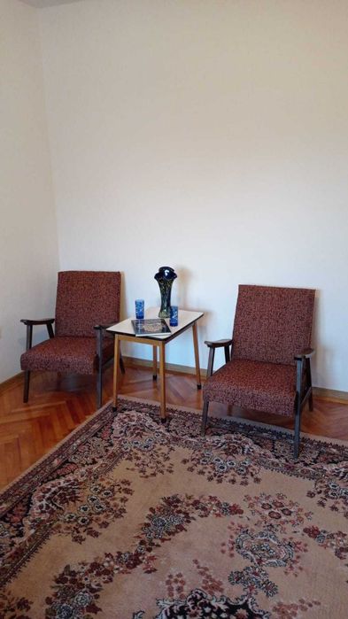 Inchiriez apartament 2 camere spatios decomandat Podgoria str Traian Mosoiu mal Mures