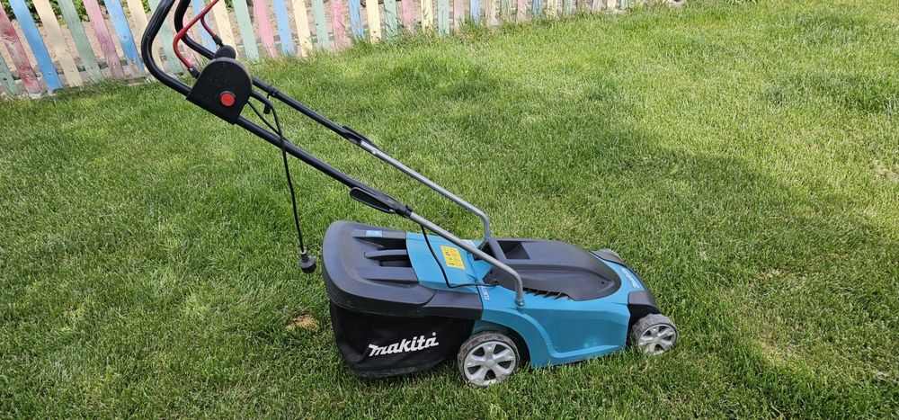 Електрическа косачка за трева MAKITA ELM3711, 1300W, 37 см