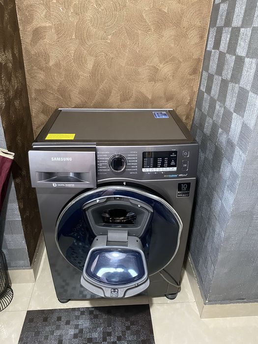 Masina de spalat Samsung cu uscator