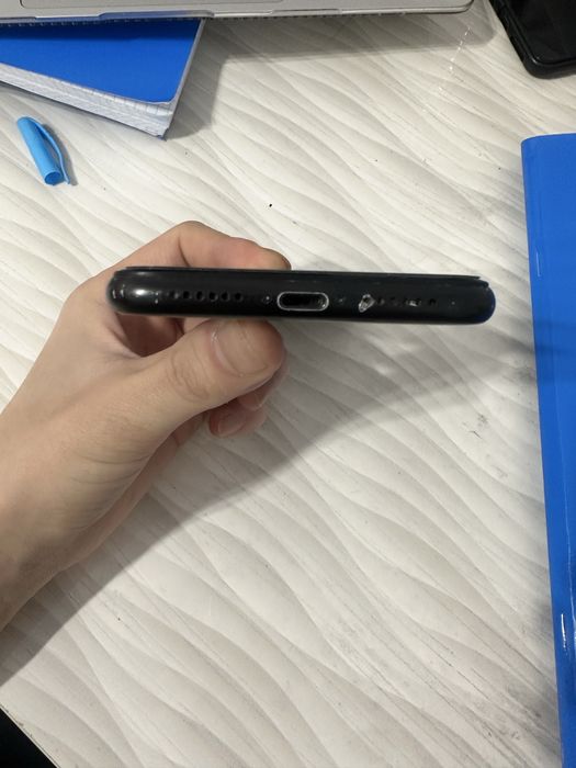 Iphone xr черный