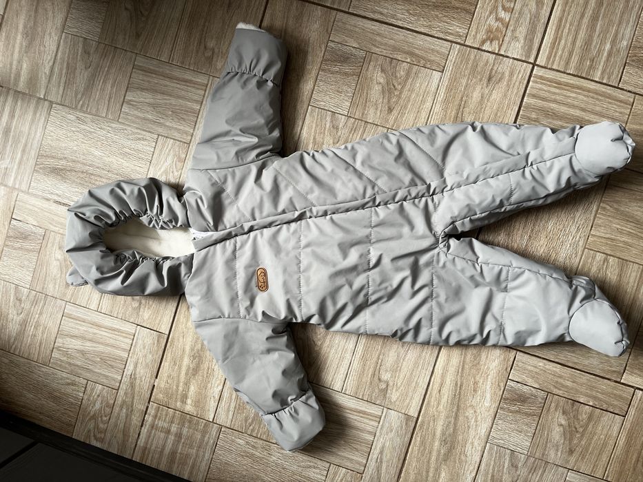 Продам комбмнезон детский