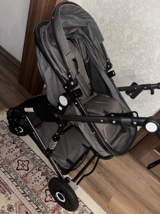 Продаю десткую коляску