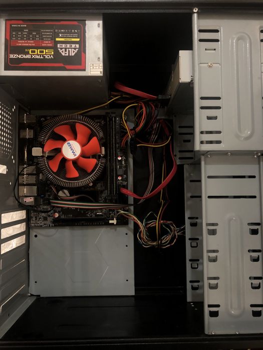 Kompyuter kace+block pitaniya+kuller+plata