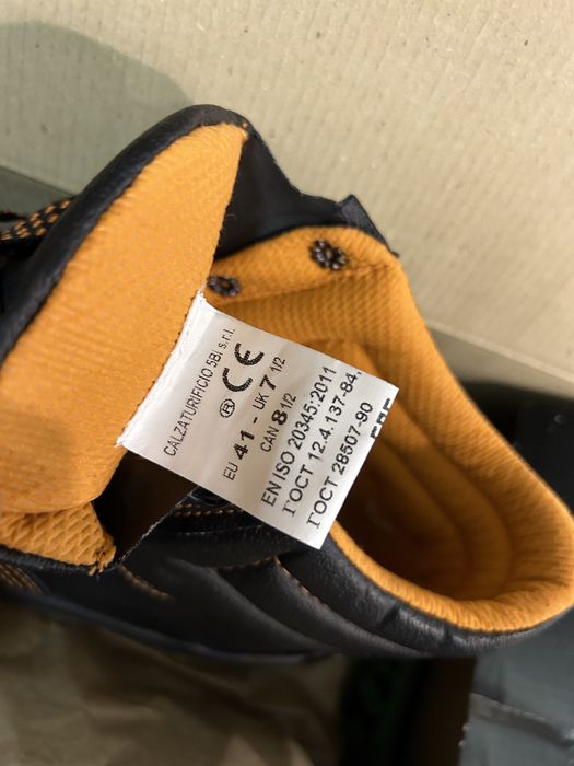 Продам ботинки bicap