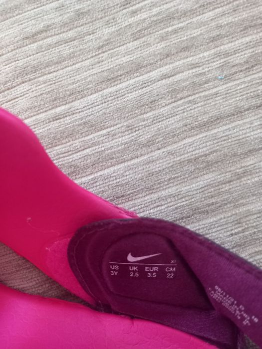 Детски сандали на найк 35-36 н