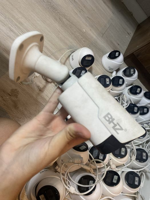 В продаже камеры BHZ