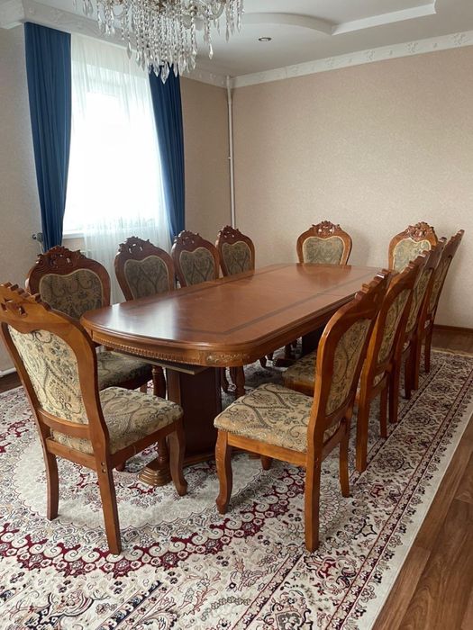 Срочно продам стулья