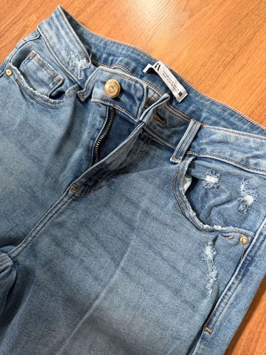Дънки ZARA нови 40 номер