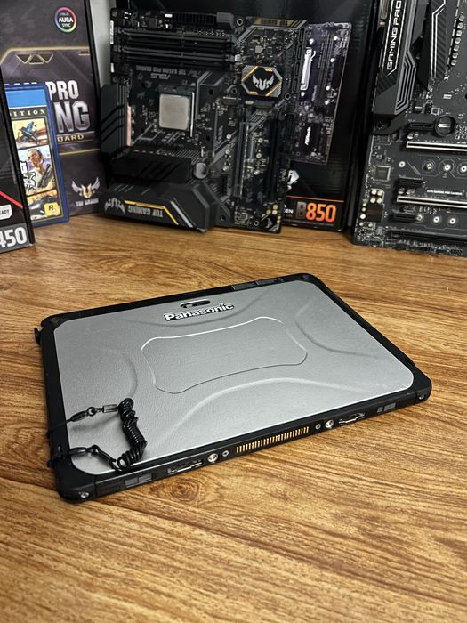 Таблет Panasonic ToughBook CF-20, i5-7Gen, 8GB RAM, 512GB SSD,Lan,Star