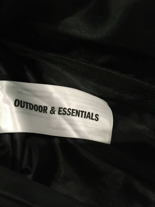 OUTDOOR §Essentials waterproof чанта за кръст
