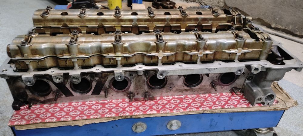 Продам головку с N54 на BMW