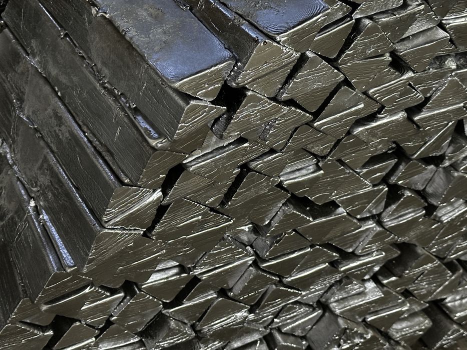 Plumb lingouri 2,5kg bucata