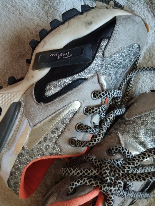 Маратонки за момиче