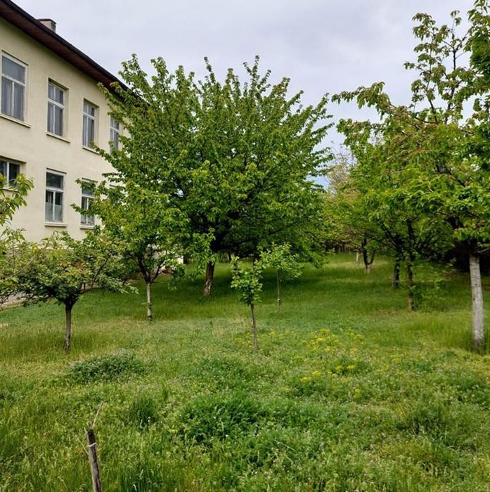 Продава се Къща в Благоевград, Струмско - 750 кв.м за 427 €/кв.м - Снимка #1