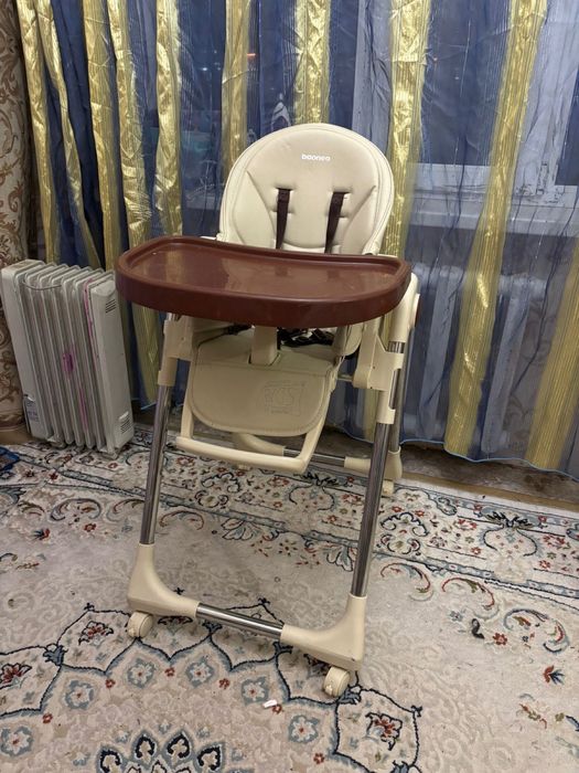 Стульчик для кормления Baoneo