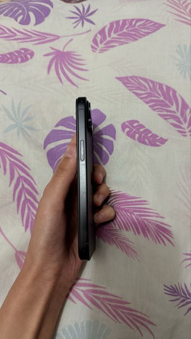 iPhone 15  128gb