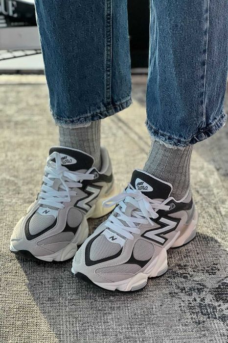 New Balance 9060 Тъмно сиво Дамски маратонки