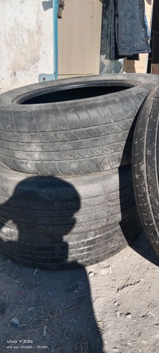 Автошины 215/60/17