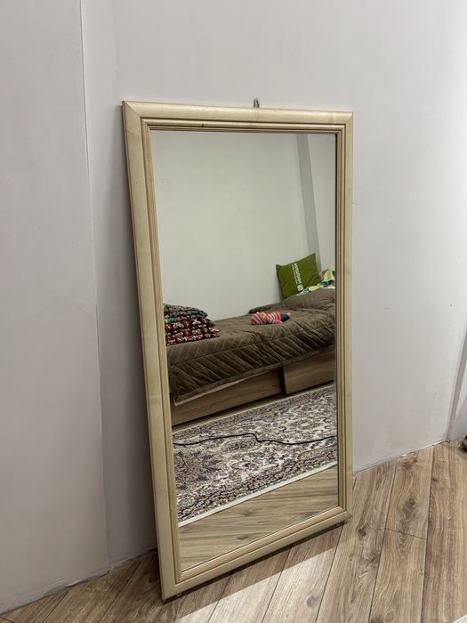 Продам зеркало из парикмахерской