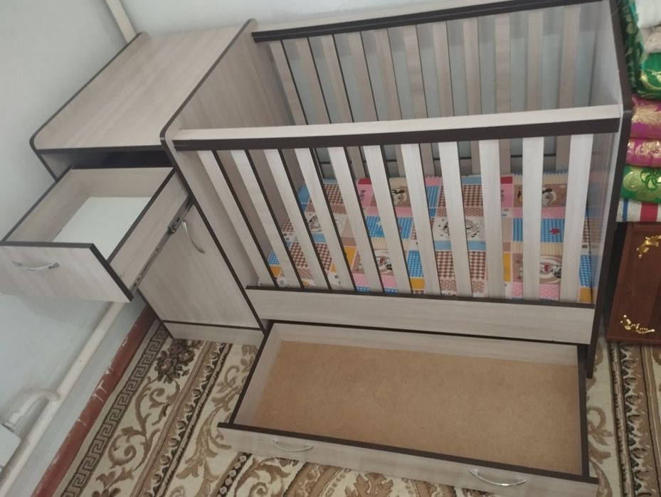 Манеж   детский.