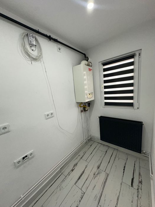 Se vinde garsonieră modernă, complet renovată de la 0, situată într-o zonă foarte liniștită din Blaj – Câmpia Libertății (G3, etaj 1)