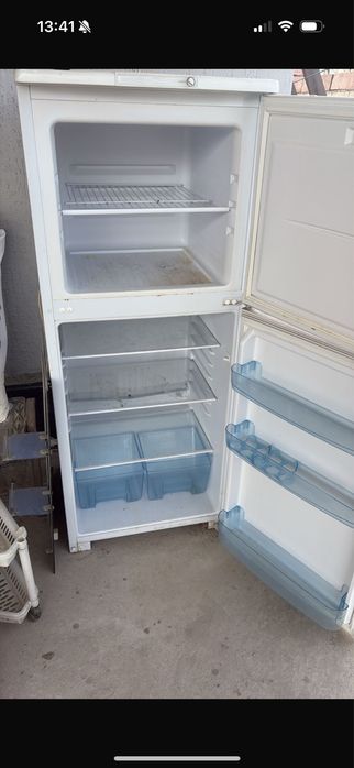 Холодильник в отл