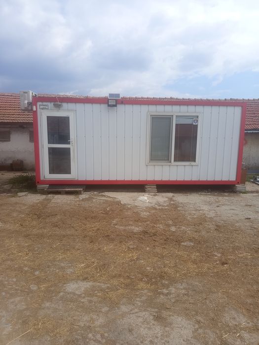 Фургон плюс тоалетна 2.40 2.40на 6м.климатик фуджицу