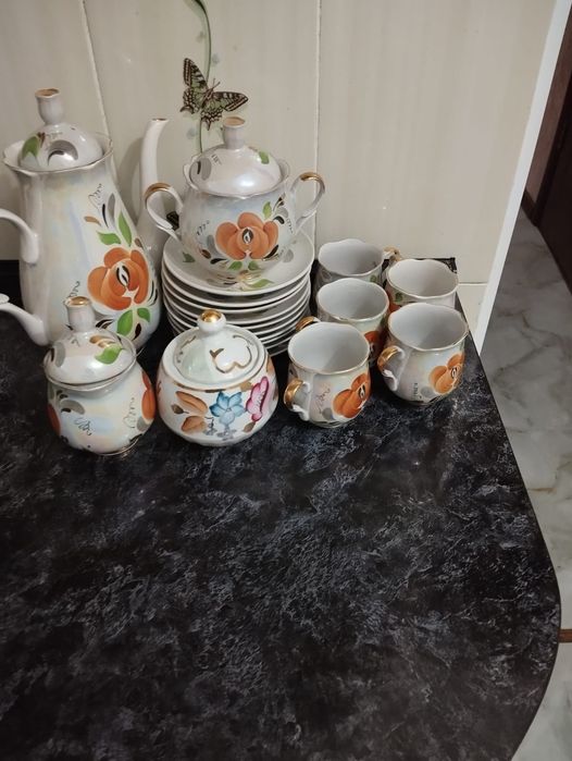 Продается посуда. Дешево