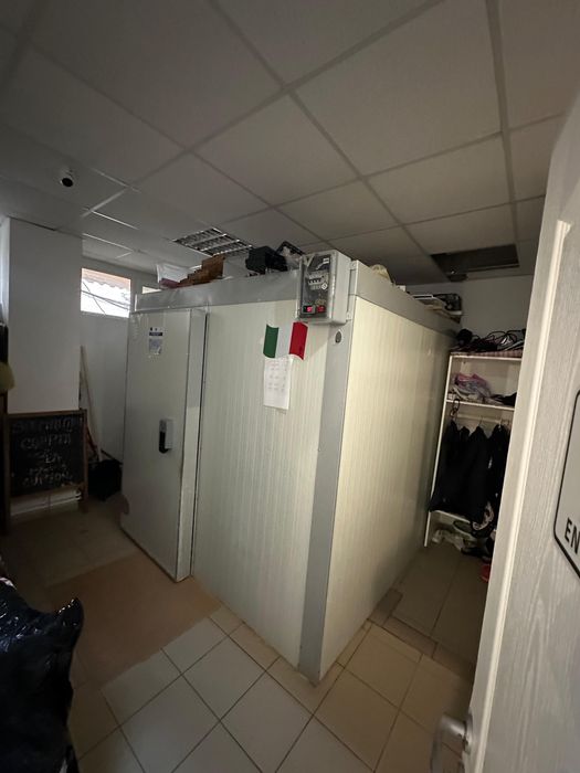 Vand afacere la cheie - Bacanie cu produse traditionale - Magazin