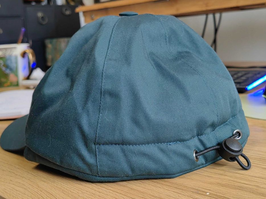 Водонепромокаема камуфлажна зимна шапка с полиуретанова мембрана