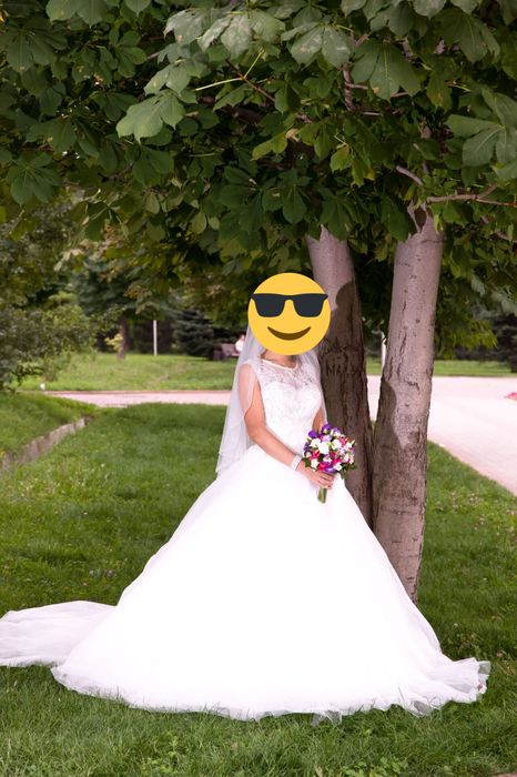 Продам шикарное свадебное платье