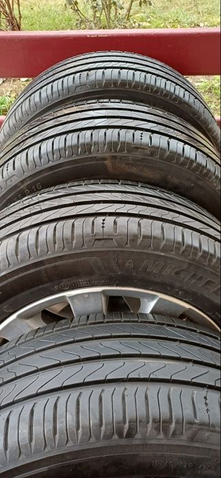 Anvelope iarna și vara diferite  modele și dimensiuni R15,16,17,18,19