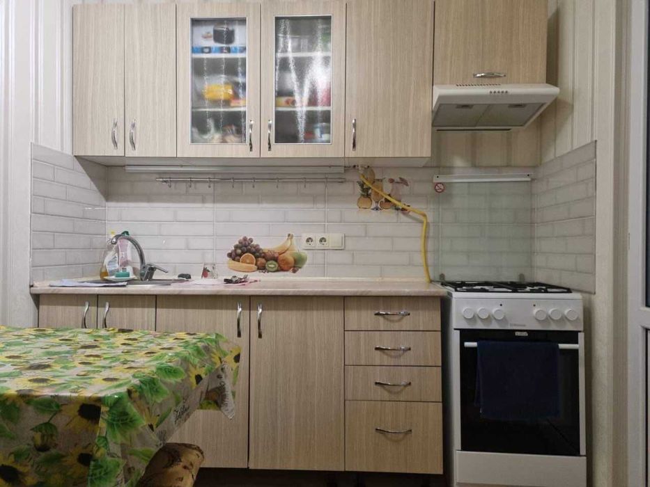 Дава се под наем Едностаен апартамент в София, Фондови жилища - 45 кв.м за 300 € - Снимка #2