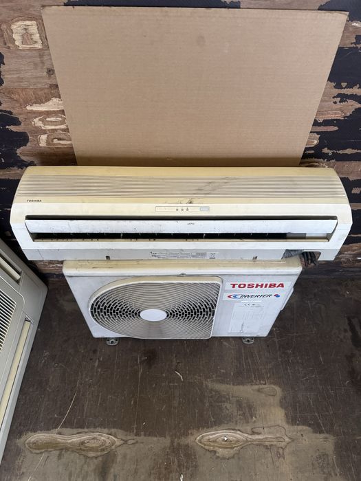 Aparat aer condiționat TOSHIBA 24000 btu invertor