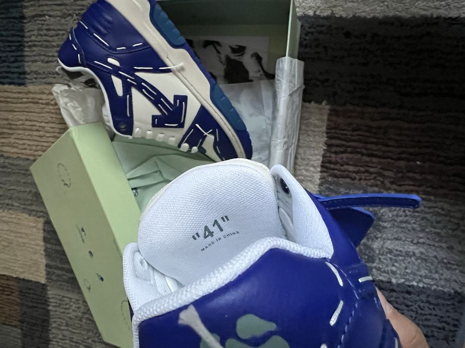 Off White Out Of Office Satorial [conditie 9/10]