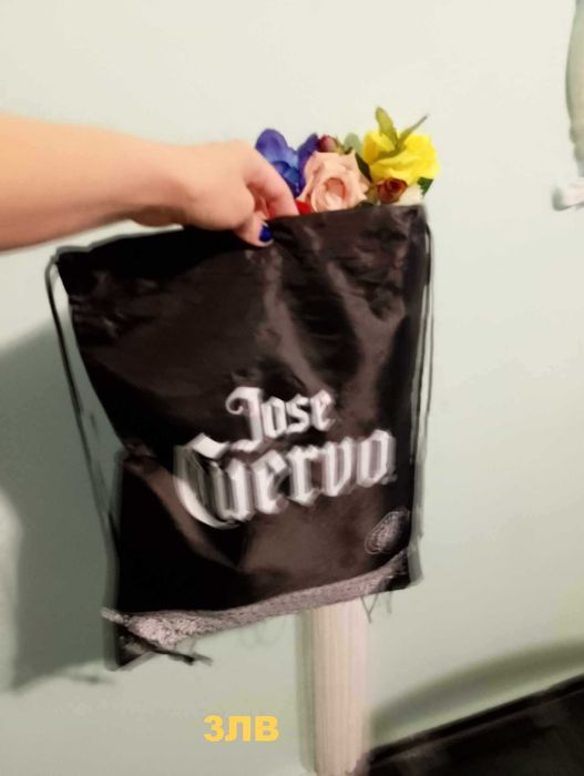 дамски чанти различни модели