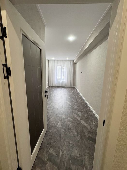 Замона тойхона ропарасида 160 кв 5 хона дуплекс   3-4 этаж сотилади