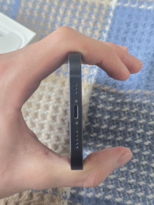 Продам Iphone 13 128гб 74%