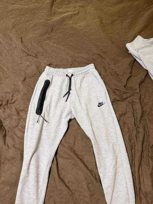 nike tech fleece