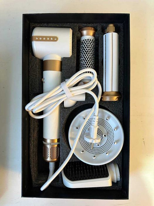 Фен 7 в 1. Новый не использовали