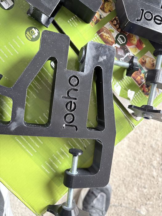 Менгеме за обслужване и ремонт на ски