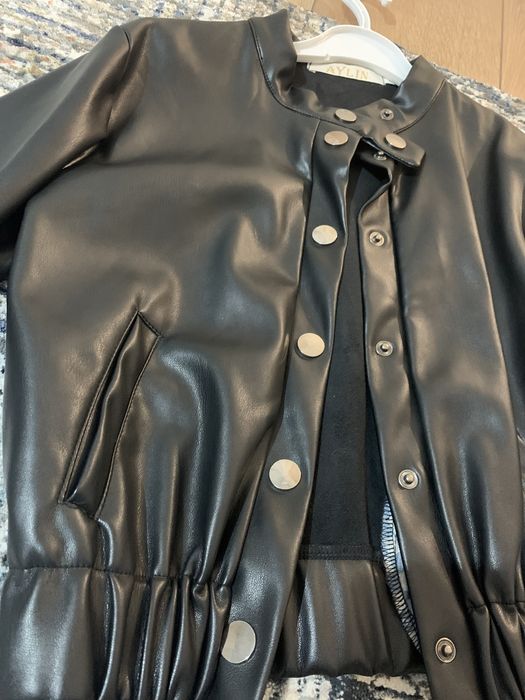 В отличном состояний на 9-10 лет