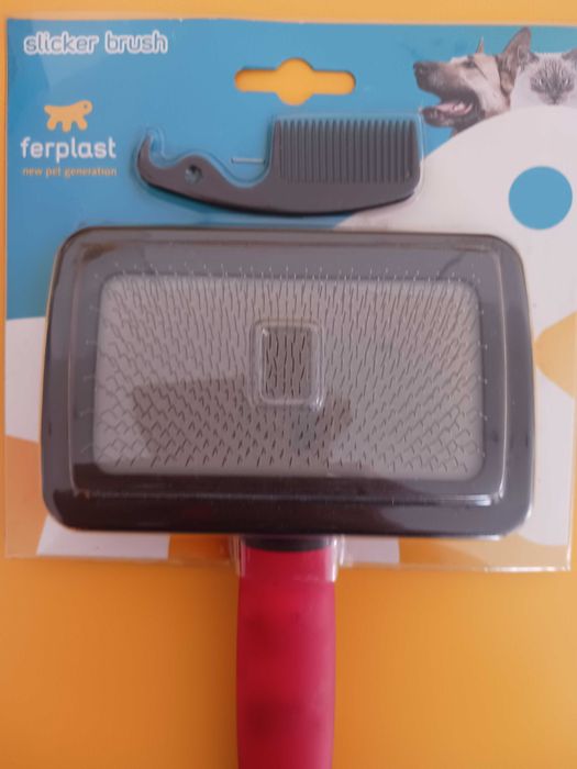 Сликър за разресване на до ашен любимец