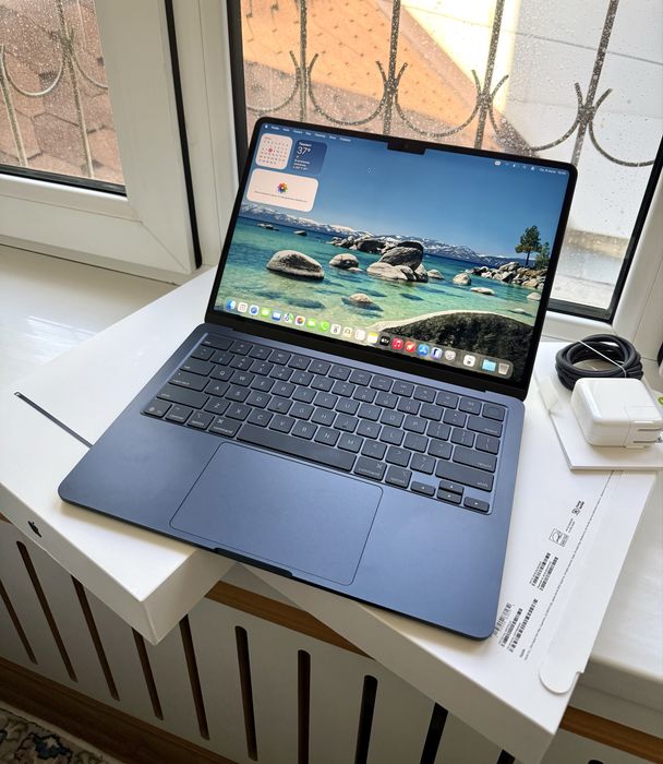 MacBook Air M4 Midnight 16/256GB 100%