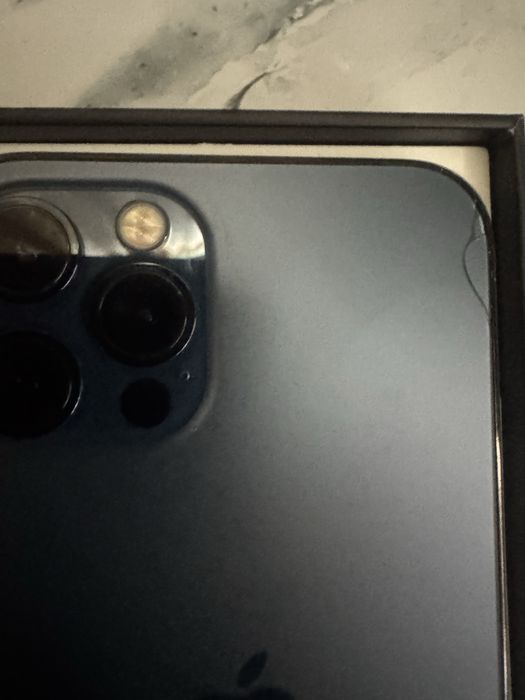 iPhone 12 Pro – син (Pacific Blue)