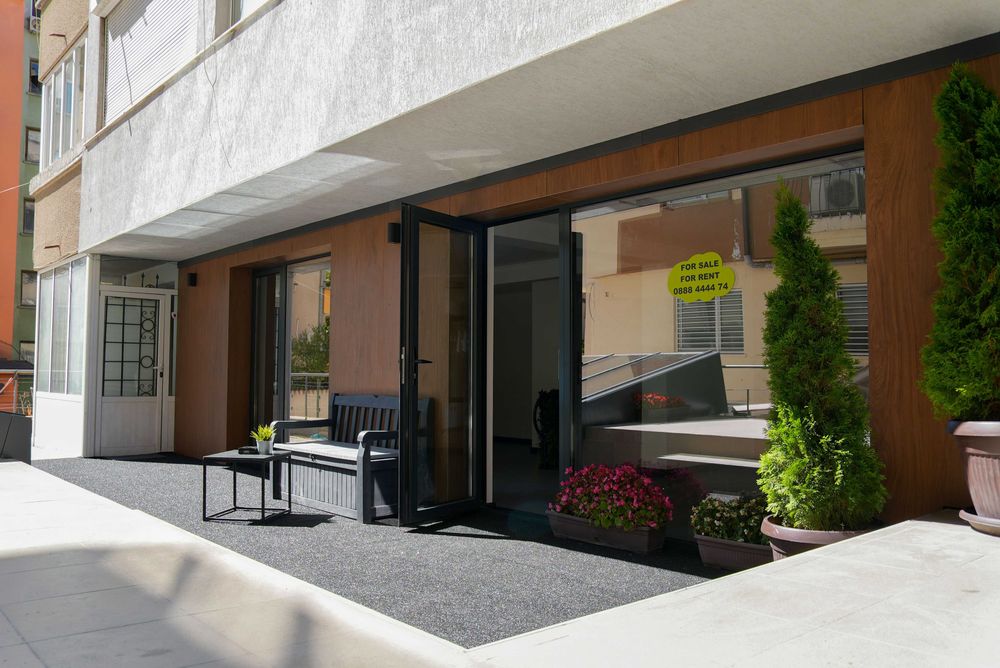 Продава се самостоятелен обект с топ локация, кв.Лозенец