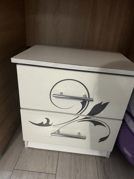 Комод с тумбочками