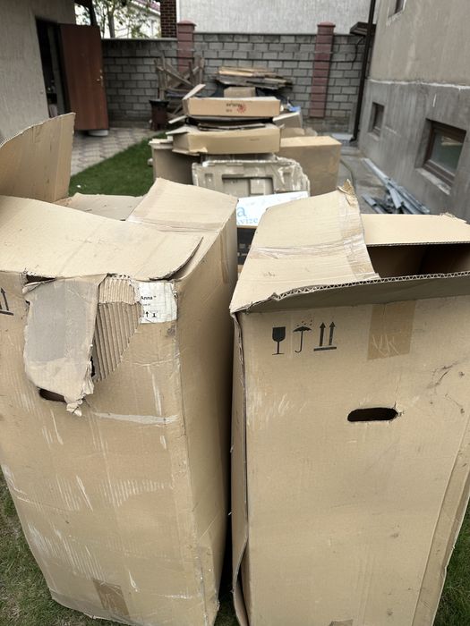 Отдам картон бесплатно