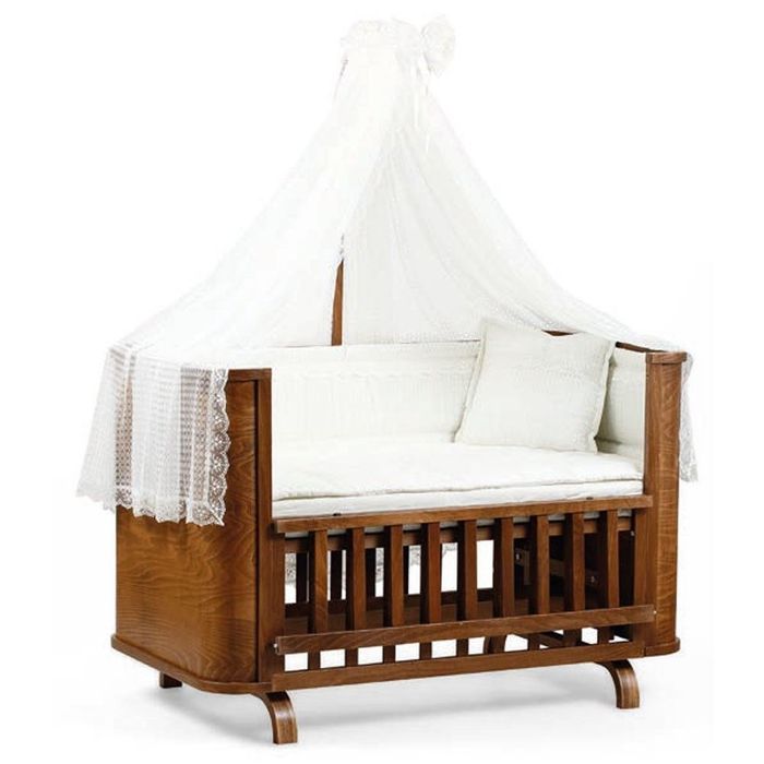 Бебешко Легло-Люлка от масив бук .